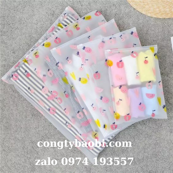 In ấn bao bì may mặc đa dạng nhiều màu
